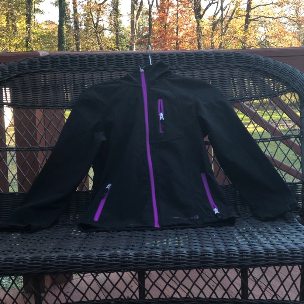 Winter windbreaker